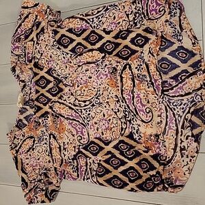 Belle Du Jour short sleeve patterned crop tee silk like tee shirt blouse